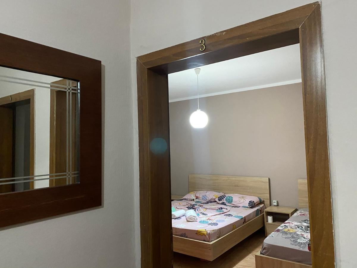 Guesthouse Sense Tirana Exterior photo