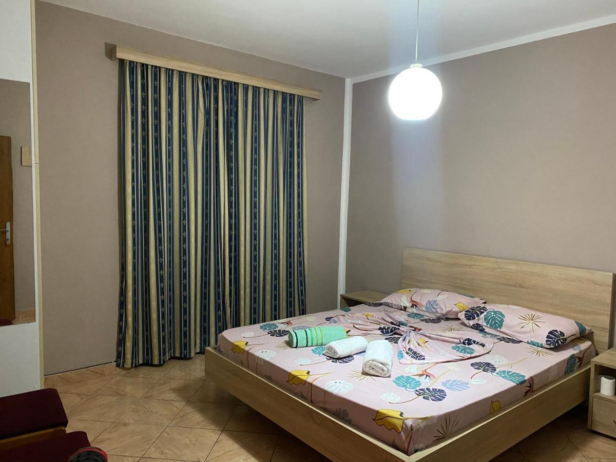 Guesthouse Sense Tirana Exterior photo